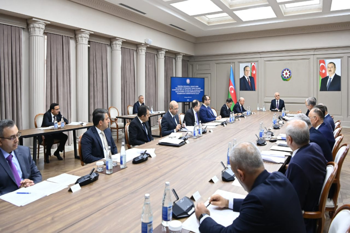 Təhlükə potensiallı obyektlərin təhlükəsiz istismarının təmini ilə bağlı Koordinasiya Komissiyasının iclası keçirilib