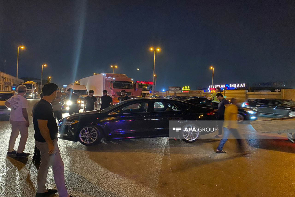 "Baku Bus"ın avtobusu ilə minik maşını toqquşub - FOTO 