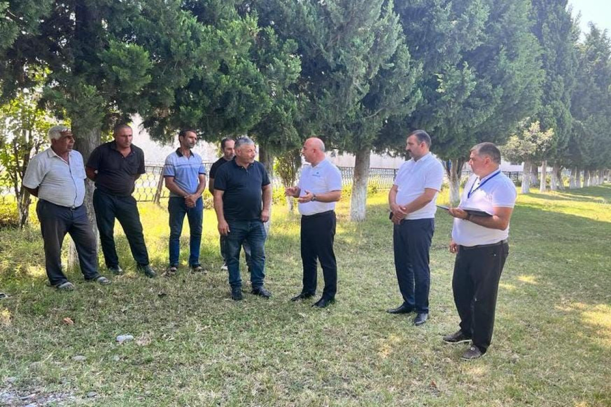 Bərdə sakinlərinin qazla bağlı problemləri dinlənilib