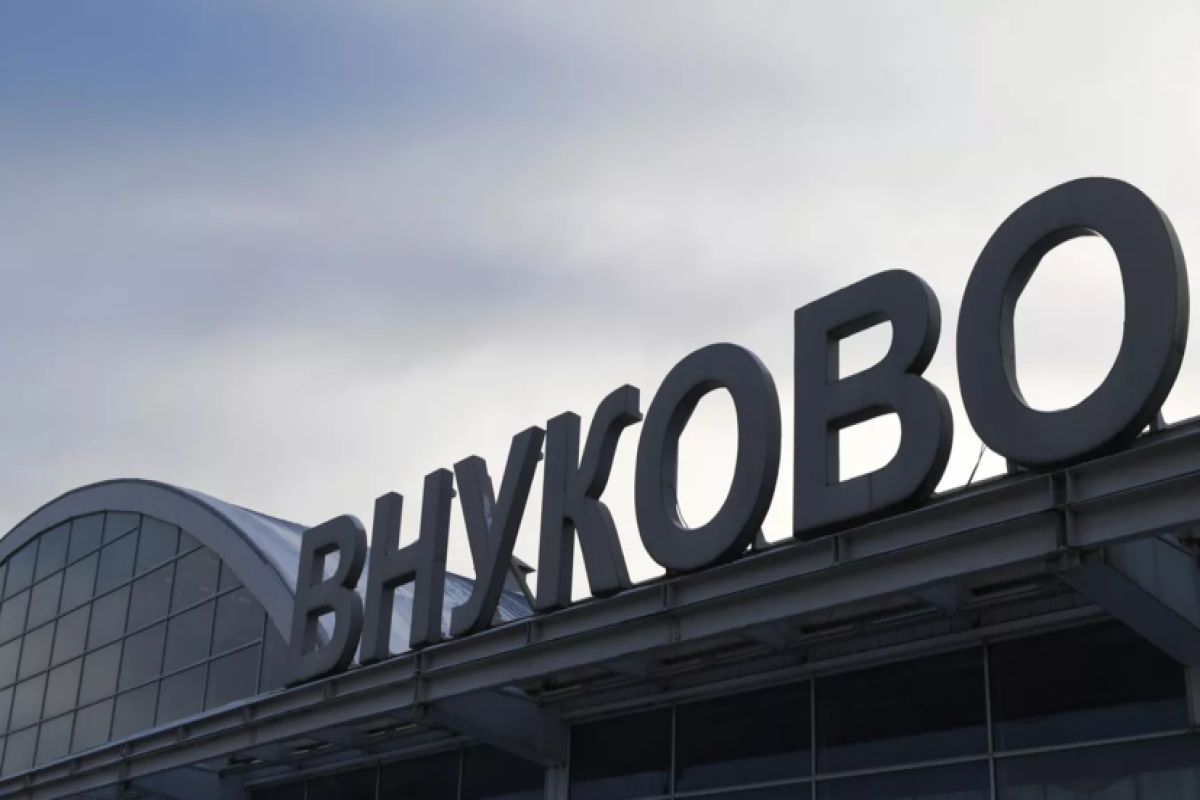 “Vnukovo” hava limanı fəaliyyətini bərpa edib - YENİLƏNİB 