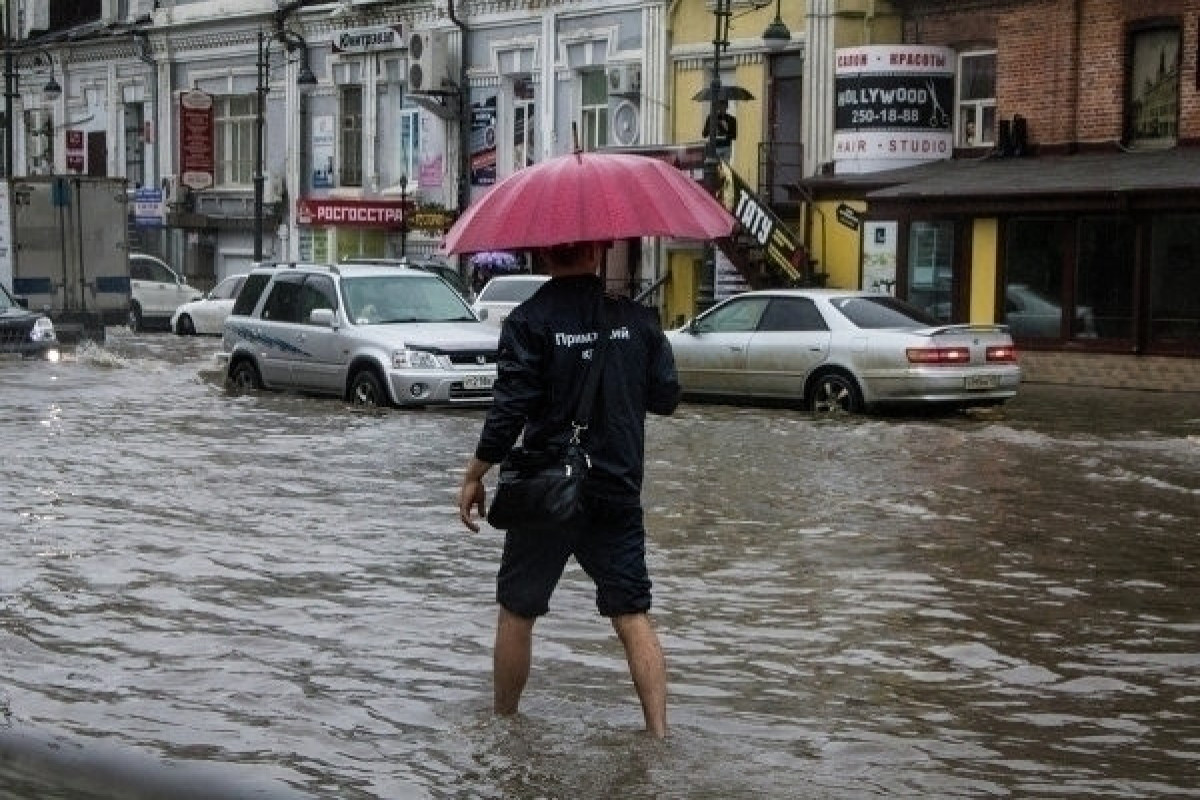 Rusiyada daşqın səbəbindən 2 min nəfər təxliyə olunub