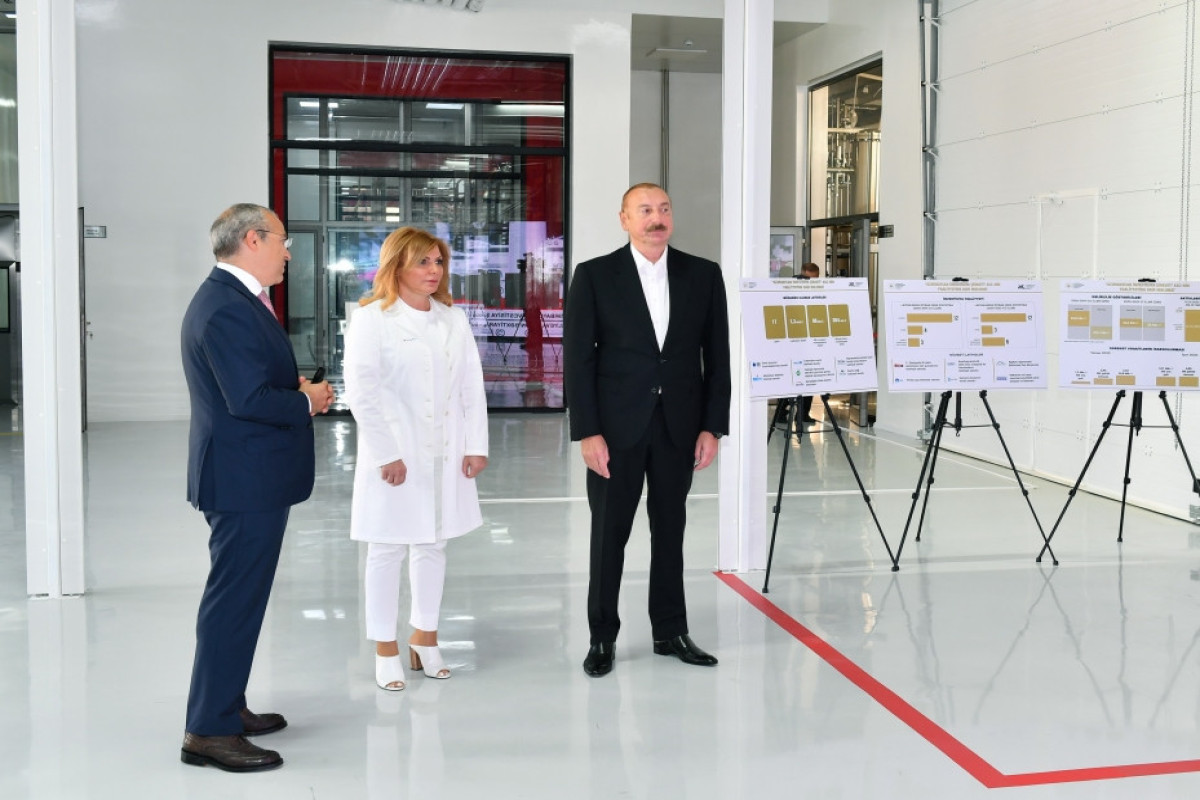 Prezident İlham Əliyev Bakıda “Diamed” dərman istehsalı zavodunun açılışında iştirak edib
