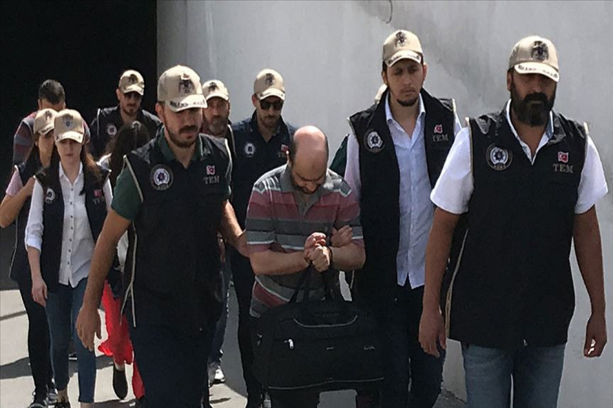 Türkiyə 30 mindən çox FETÖ üzvünü axtarışa verib