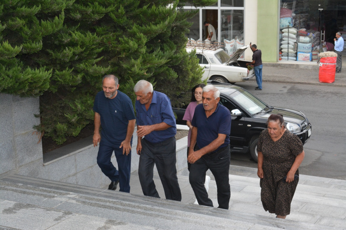 Şuşada qalıqları tapılan şəhid Adil Niftəliyevin bacısı: “31 ildən sonra qardaşımızı doğman kəndində dəfn edəcəyik”