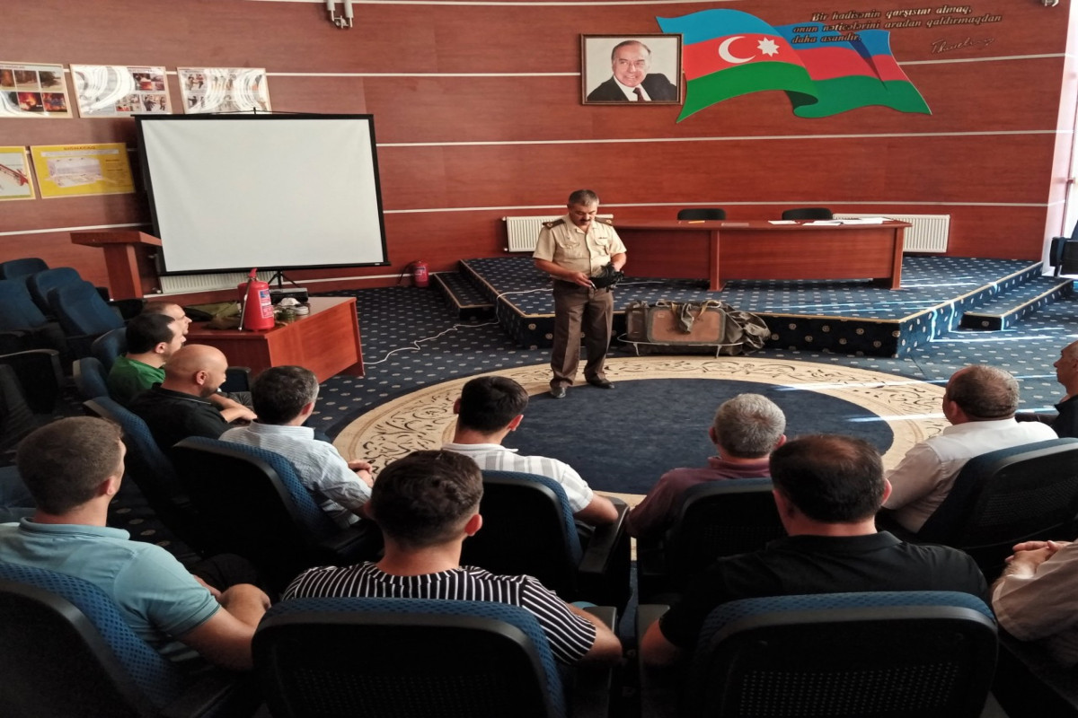 FHN-in Regional mərkəzlərində silsilə mülki müdafiə kursları keçirilib