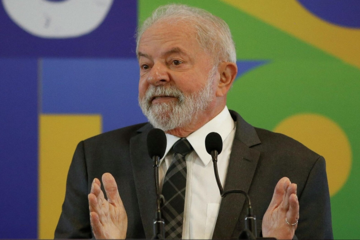 Braziliya Prezidenti ticarətdə dollardan imtinaya çağırıb