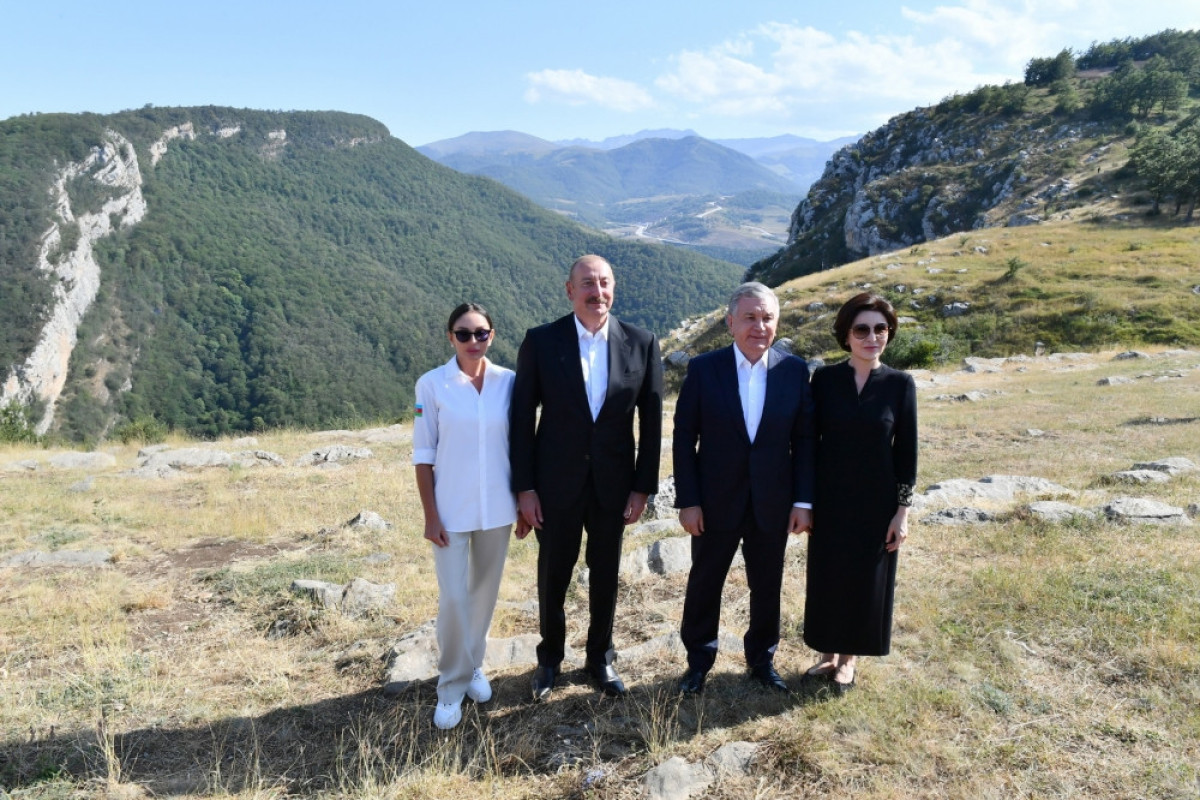 Azərbaycan ilə Özbəkistan prezidentləri Cıdır düzündə olublar