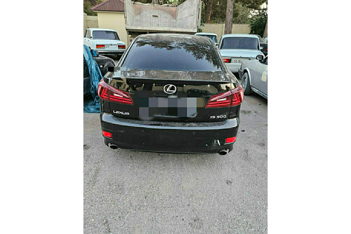 “Lexus”la toy karvanında avtoxuliqanlıq edən şəxs həbs edilib