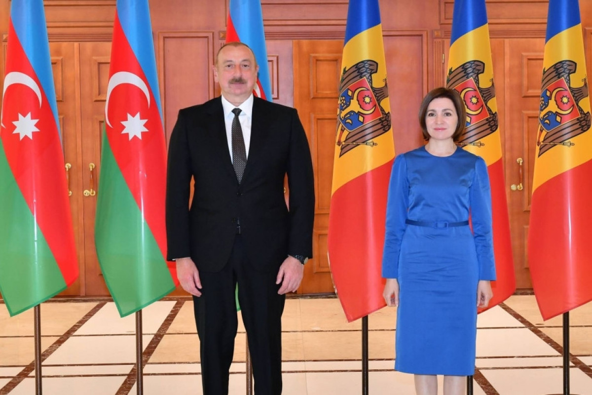 Ilham Aliyev, President of the Republic of Azerbaijan and  Maia Sandu, President of Moldova