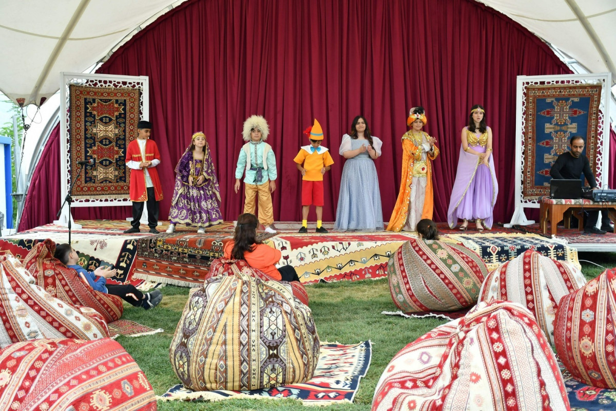Paytaxt və region teatrlarının nəzdində teatr-studiyaları yaradılır