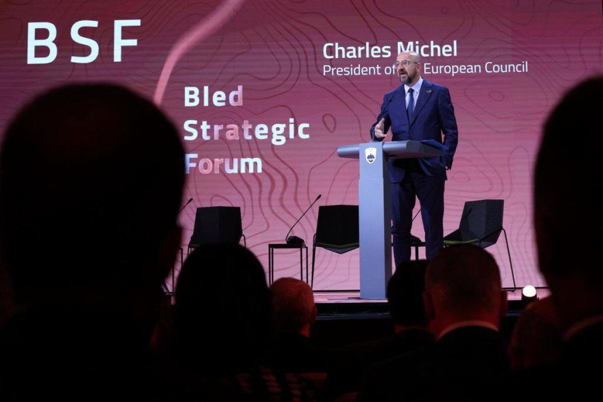 Aİ Şurasının Prezidenti Şarl Mişel Sloveniyada keçirilən Bled Strateji Forumunda çıxış edir