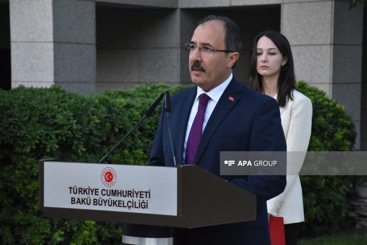 Səfir: Türkiyə özünün topunu, tankını, savaş gəmisini icad edəcək ölkəyə çevrilib