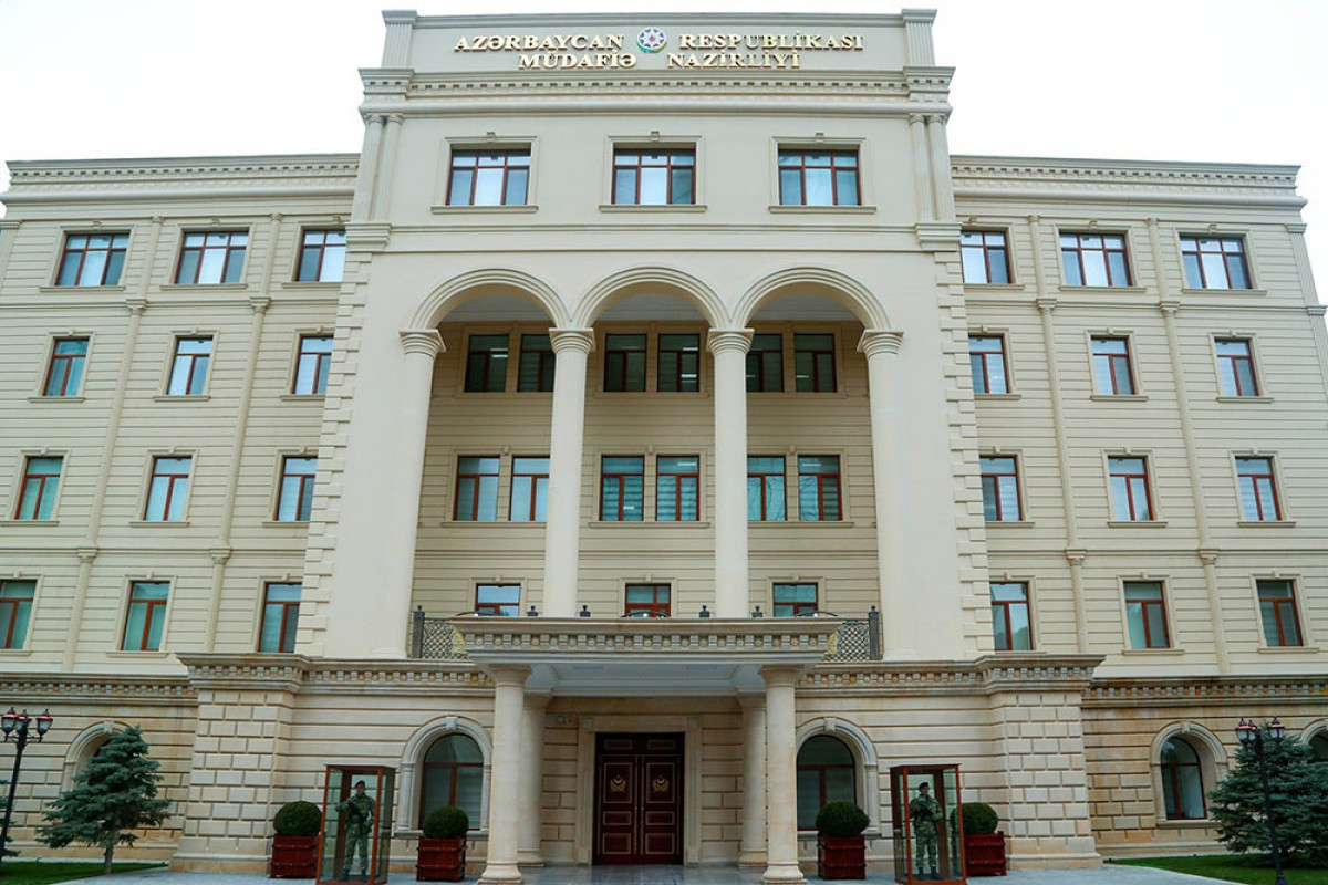 Минобороны: Подверглись обстрелу позиции азербайджанской армии в Кяльбаджарском направлении