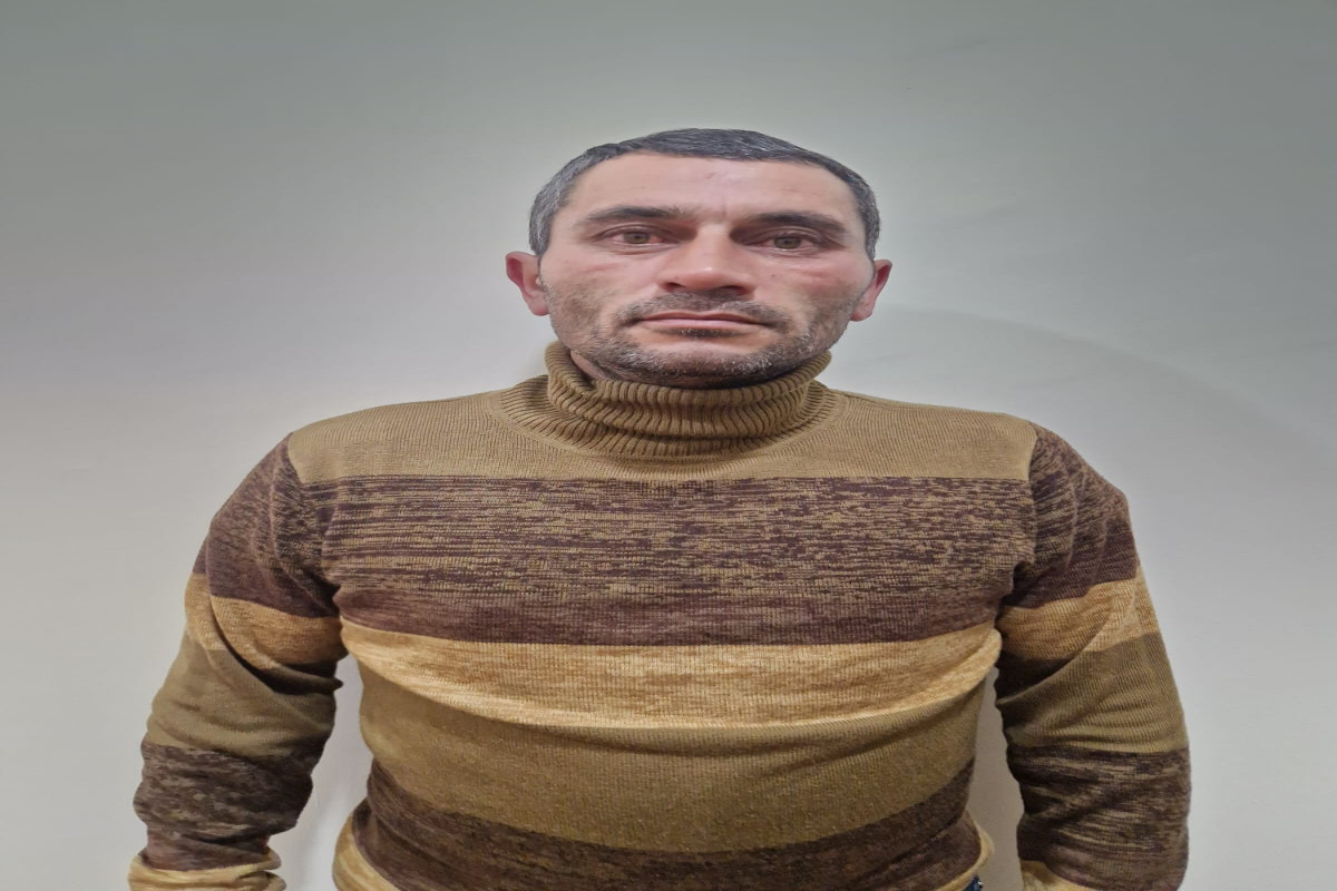 В Азербайджане задержан мужчина, пытавшийся продать пистолет
