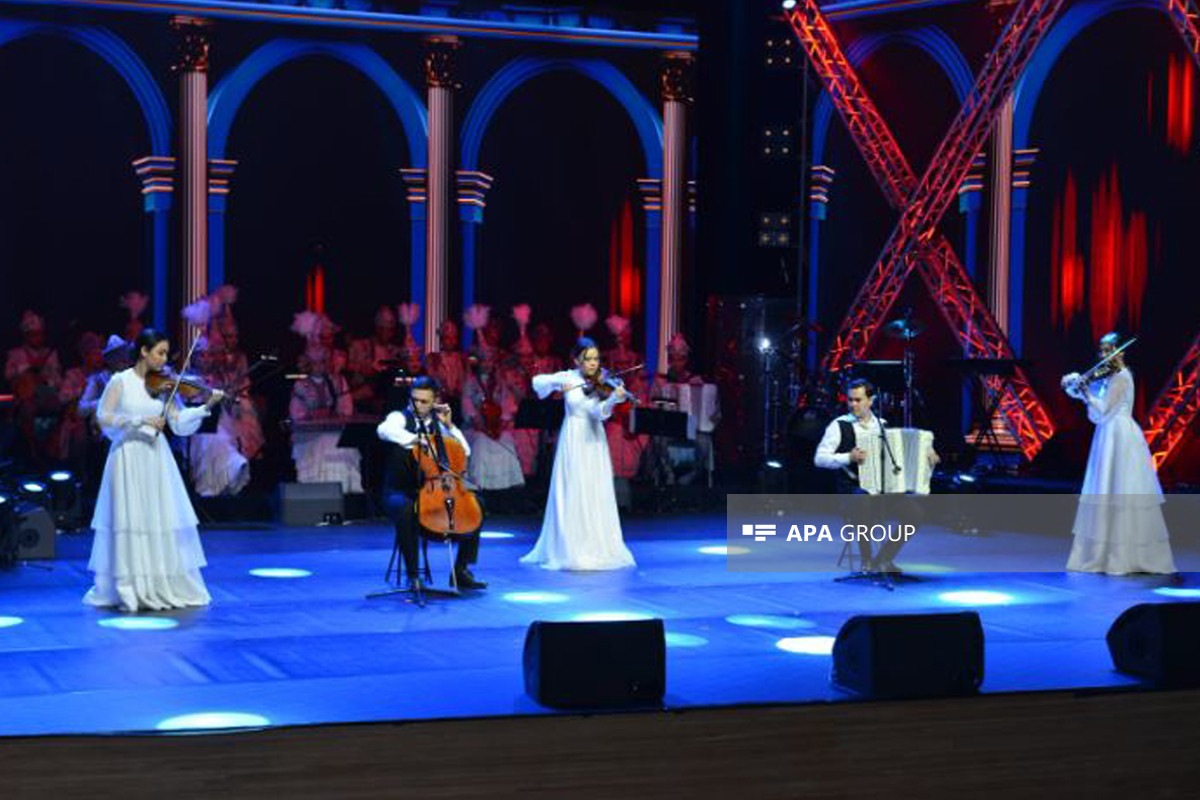 Qazaxıstanın Mədəniyyət Günləri çərçivəsində qala konsert keçirilib - FOTO 