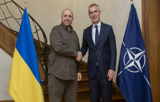 Ukrayna müdafiə naziri NATO Baş katibi ilə görüşüb - FOTO 