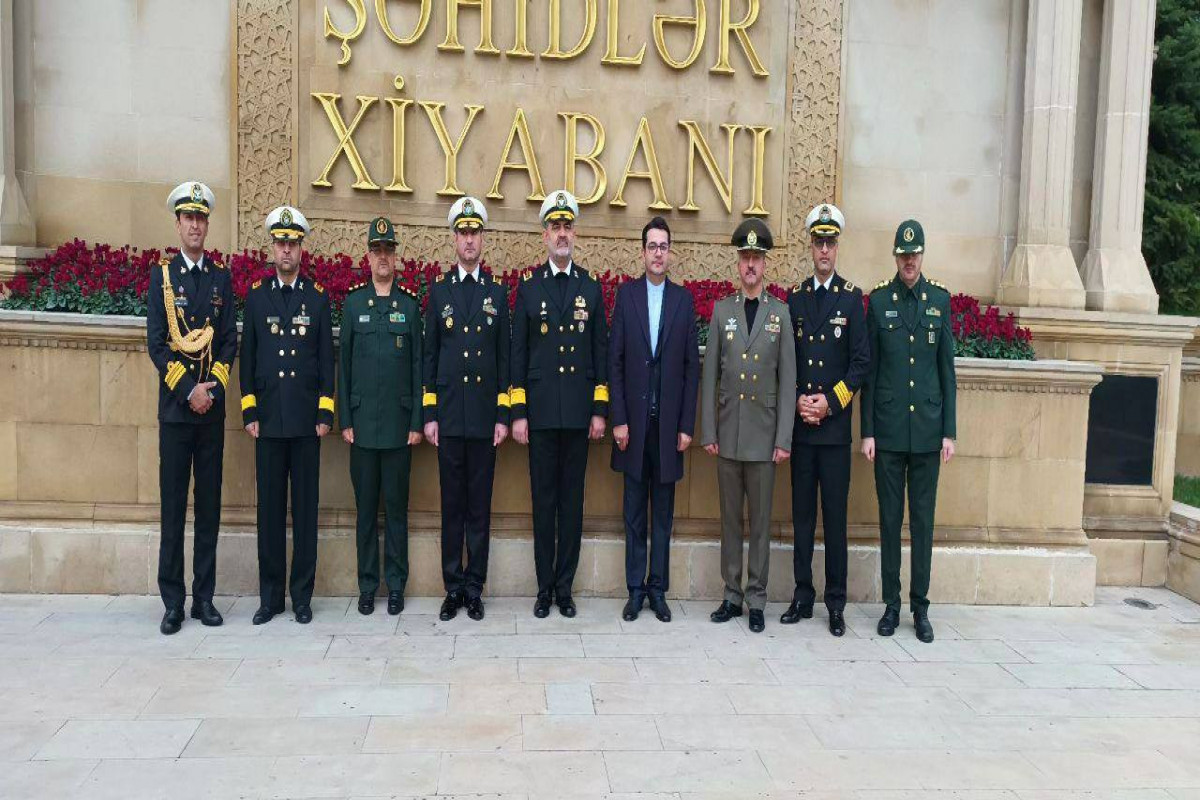 Iranian Navy delegation visits Azerbaijan