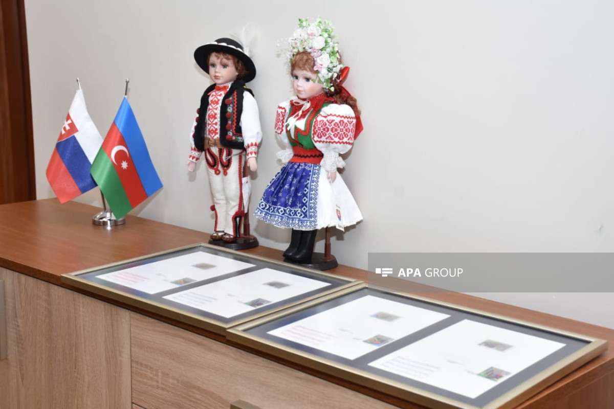 Bakıda Slovakiya-Azərbaycan birgə poçt markasının təqdimatı keçirilib - FOTO 