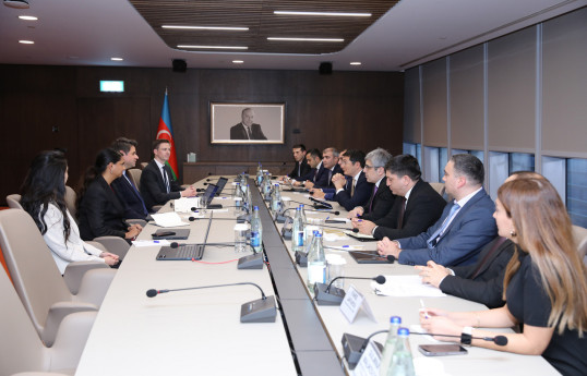 Dünya İqtisadi Forumunun nümayəndə heyəti ilə süni intellekt layihələri müzakirə olunub
