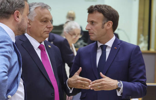 KİV: Makron Ukraynanın Aİ-yə üzvlüyünü müzakirə etmək üçün Orbanı Parisə dəvət edib