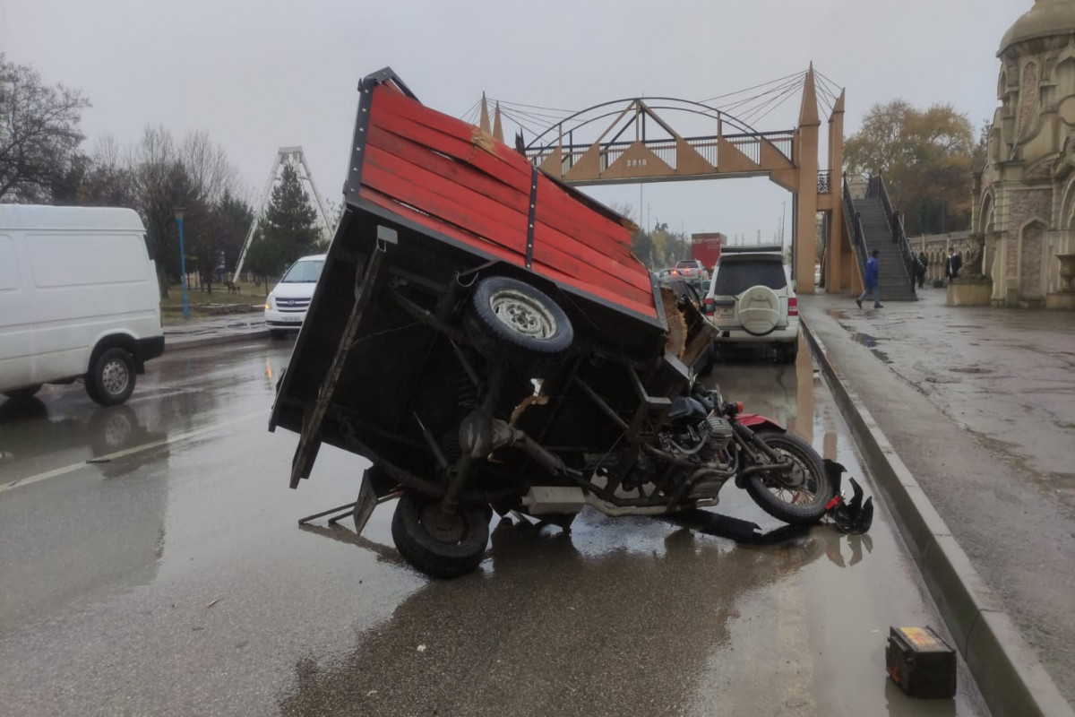 Xaçmazda avtomobillə motosiklet toqquşub, ölən var - FOTO 