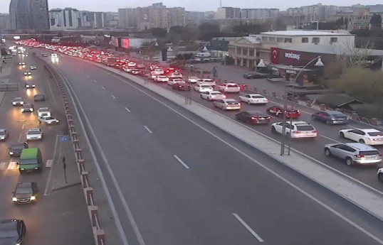 Bakıda sıxlıq müşahidə edilən yollar - SİYAHI 