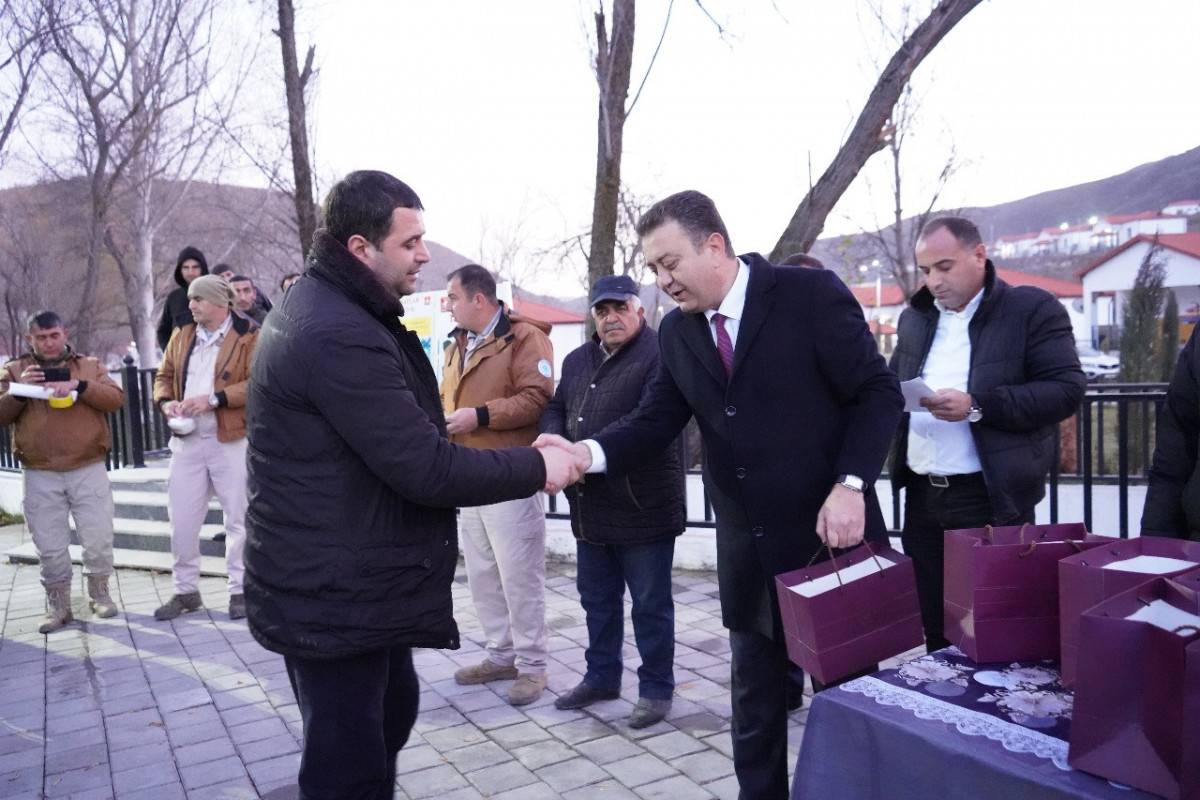 Zabuxa köçürülən ailələrə mənzillərinin açarları təqdim edilib - FOTO  - VİDEO  - YENİLƏNİB 
