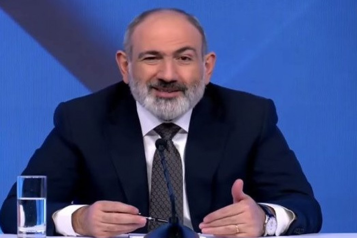 KİV: Paşinyan hakim partiya üzvü olmayan məmurları vəzifədən uzaqlaşdırmağı tapşırıb