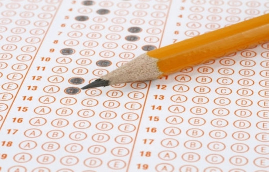 Bakıda dövlət qulluğu üzrə test imtahanı keçirilib, Naxçıvanda təyyarə reysi gecikdiyi üçün təxirə salınıb - YENİLƏNİB 