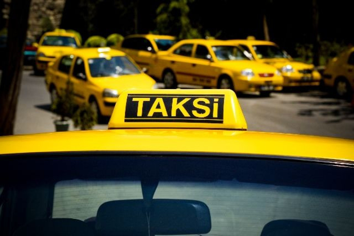 Anar Rzayev: Azərbaycanda taksi səfərləri 14% azalıb