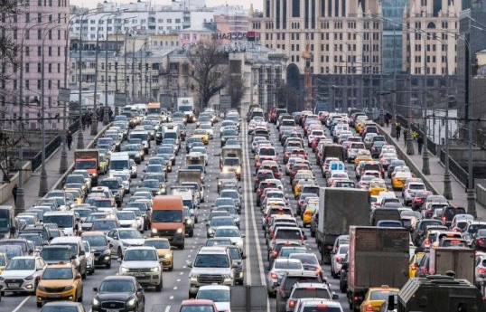 Anar Rzayev: Gündəlik səfərlərin 40%-i şəxsi nəqliyyat vasitələri ilə həyata keçirilir