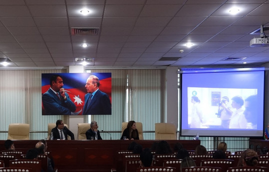 Dövlət Agentliyində “Heydər Əliyev İli”nə həsr olunmuş tədbir keçirilib