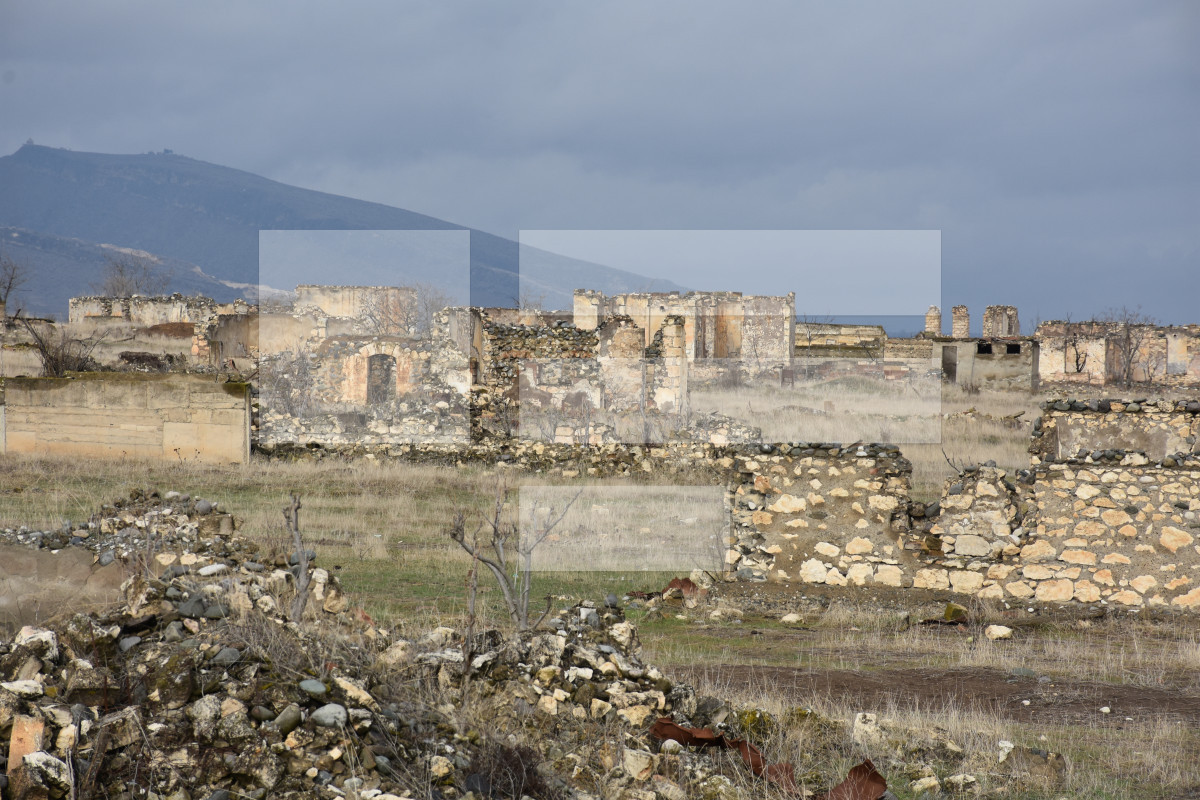 Ağdamda dağıdılmış binaların daşlarından İşğal və Zəfər Muzeylərinin inşasında istifadə olunacaq