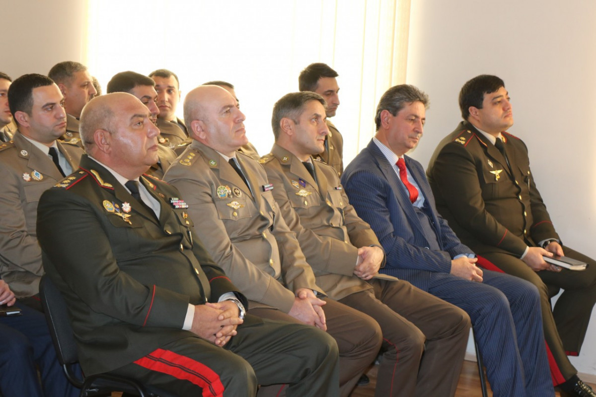 Xüsusi Riskli Xilasetmə Xidmətində “Heydər Əliyev İli”nə həsr olunmuş tədbir keçirilib