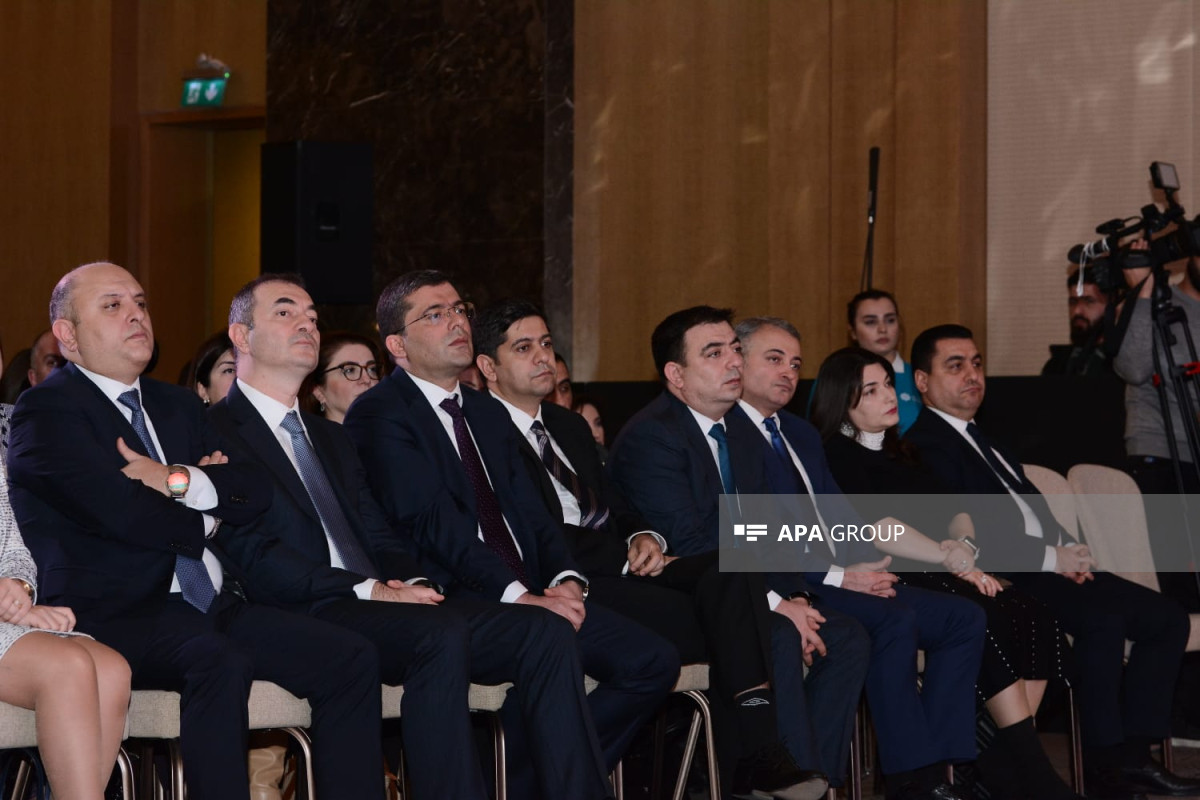 Bakıda "Media savadlılığı" adlı konfrans keçirildi - FOTOLAR 4 Bakıda "Media savadlılığı" adlı konfrans keçirilib - FOTO