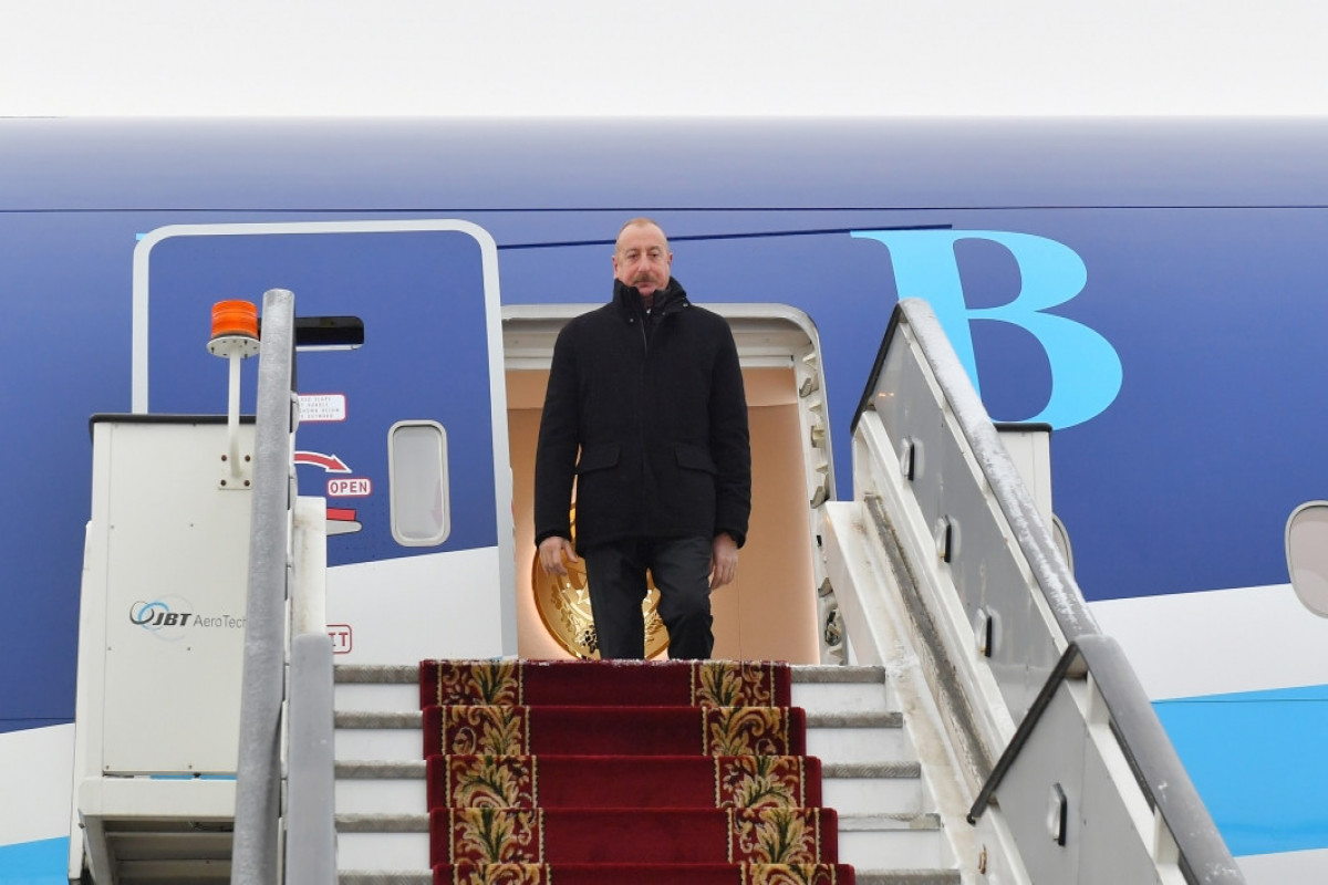 Prezident İlham Əliyev Sankt-Peterburqa işgüzar səfərə gedib