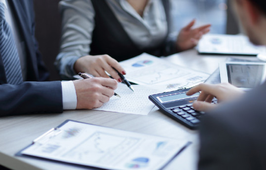 Son bir ayda bankların kiçik və orta biznes kredit portfeli kiçilib