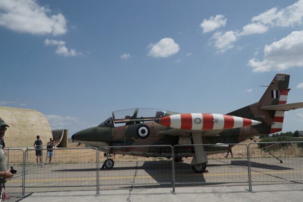Yunanıstanda təlim təyyarəsi qəzaya uğrayıb, pilot ölüb - YENİLƏNİB 