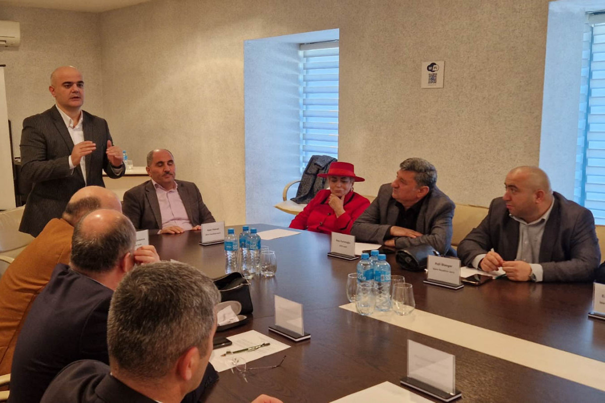 Mətbuat Şurasında 2023-cü ilin son iclası keçirilib - FOTO 