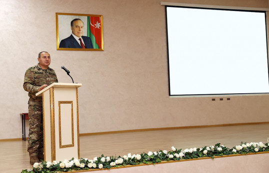 Azərbaycan Ordusunda ilin yekununa dair iclaslar keçirilib