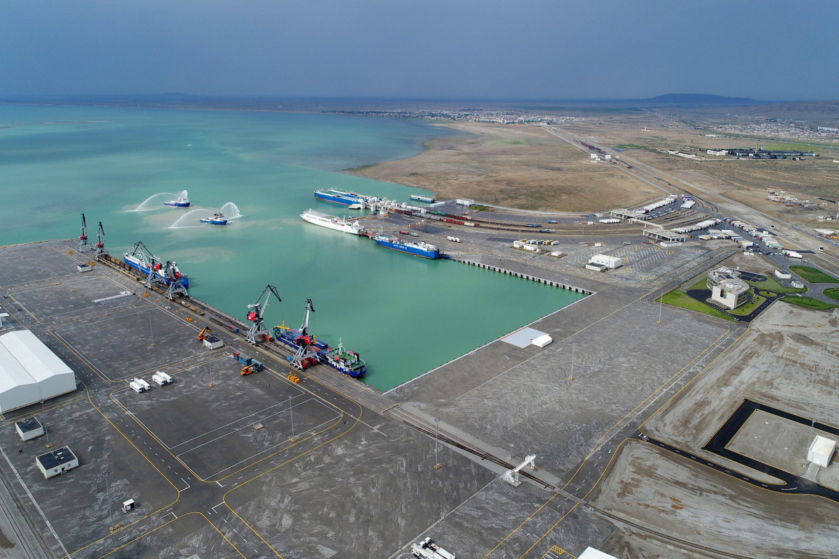 Bakı Limanı bu il ən azı 7 mln. ton yük aşıracaq