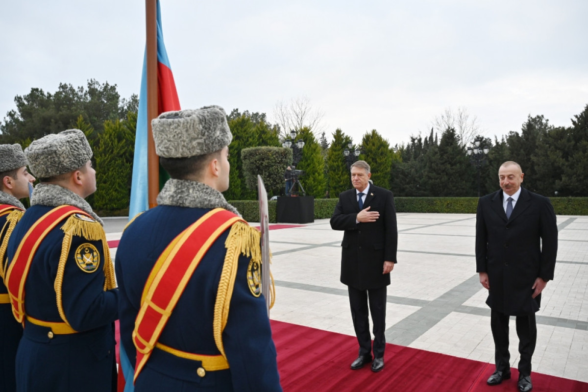 Состоялась церемония официальной встречи Президента Румынии Клауса Йоханниса