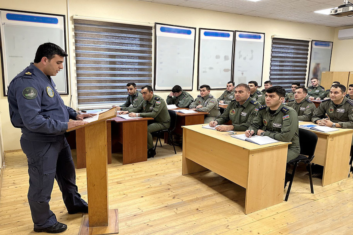 В Азербайджанской Армии проводятся занятия нового учебного периода-ВИДЕО 