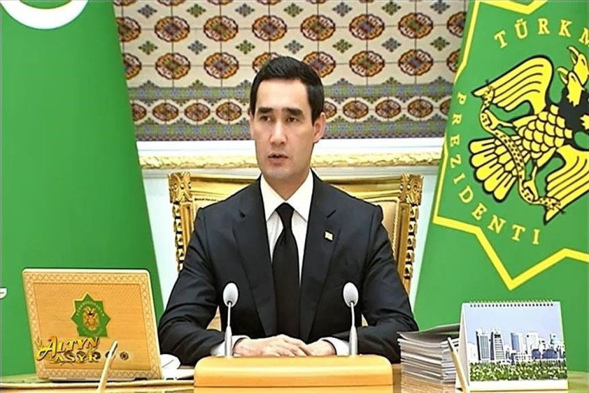 Президент Туркменистана снял с постов министра нацбезопасности и председателя Верховного суда