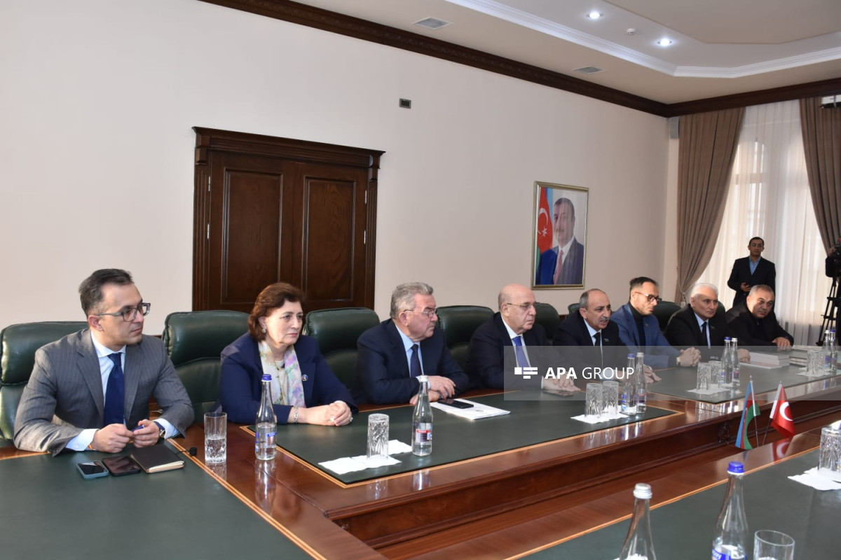 Депутаты ВНСТ побывали в Общине Западного Азербайджана