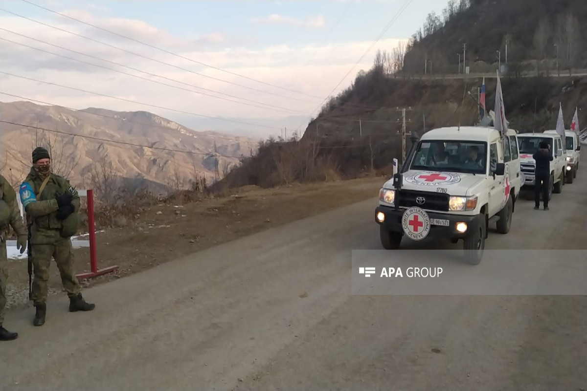 Laçın-Xankəndi yolundan BQXK-nın 6 avtomobili keçid edib - VİDEO  - YENİLƏNİB 