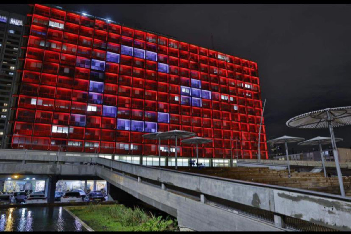 Municipal building in Tel Aviv was illuminated with the Turkish flag