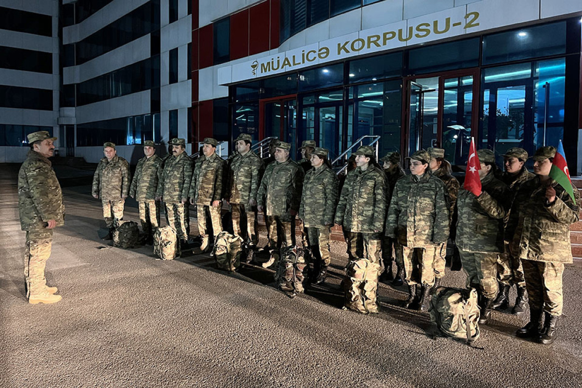 Azərbaycan MN: Bir qrup hərbi tibb personalı Türkiyəyə yola düşüb - FOTO 