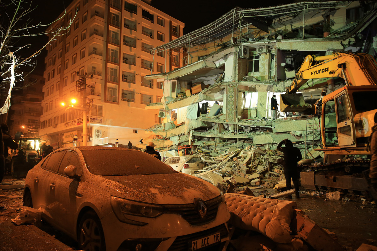 Thousands of homes likely destroyed following earthquake in Syria and Turkiye, UNICEF says