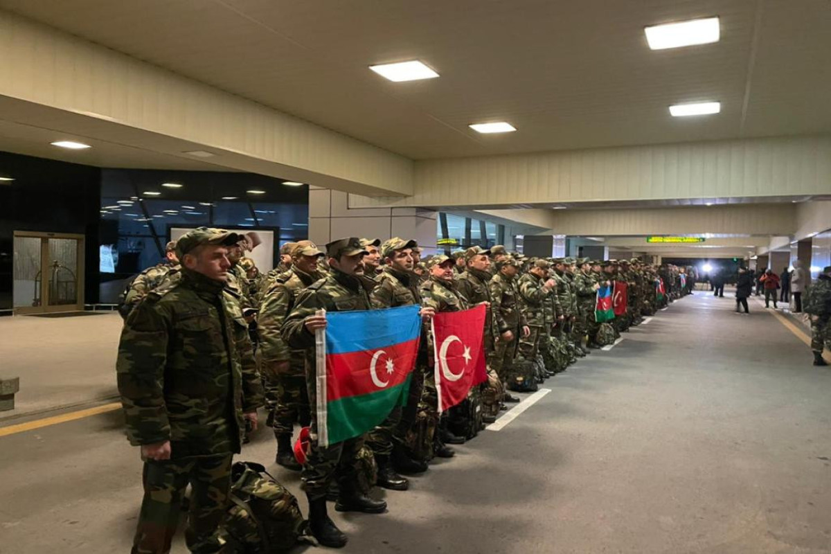 Azərbaycan Prezidentinin tapşırığına əsasən, FHN-in növbəti çevik xilasetmə qüvvələri Türkiyəyə yola düşüb - FOTO 